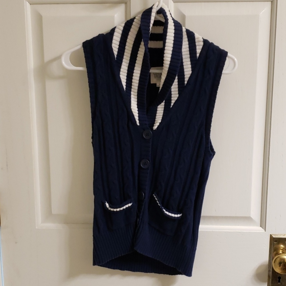 Sweater Vest